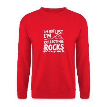 Not lost – only on the hunt for stones - Unisex Sweatshirt - red - Front - Alina (178cm) & Michal (187cm)