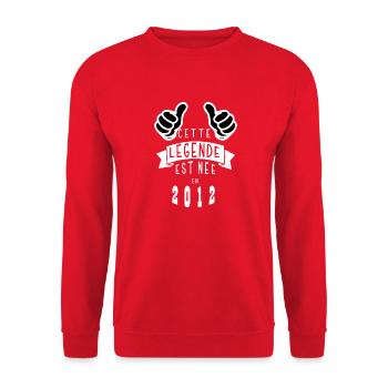 Légende 2012 Authentic 2012 Vintage Bursdag - Sweat-shirt Unisexe - rouge - Devant - Alina (178cm) & Michal (187cm)
