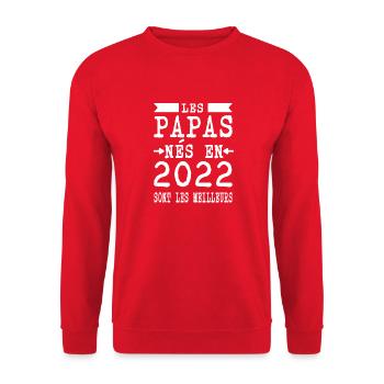 Les Papas nés en 2022 sont meilleurs - Sweat-shirt Unisexe - rouge - Devant - Alina (178cm) & Michal (187cm)