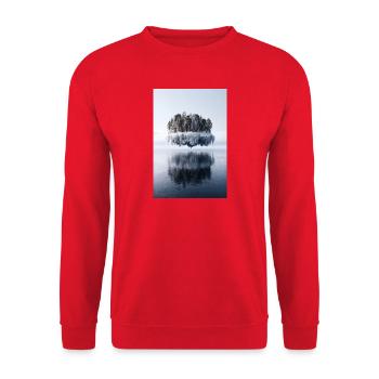 Spiegelung der gefrorenen Insel - Unisex Pullover - Rot - Vorne - Alina (178cm) & Michal (187cm)
