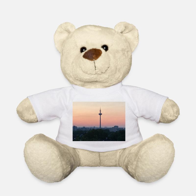 Dämmerungsskyline mit Turm-Silhouette - Teddy - Weiß