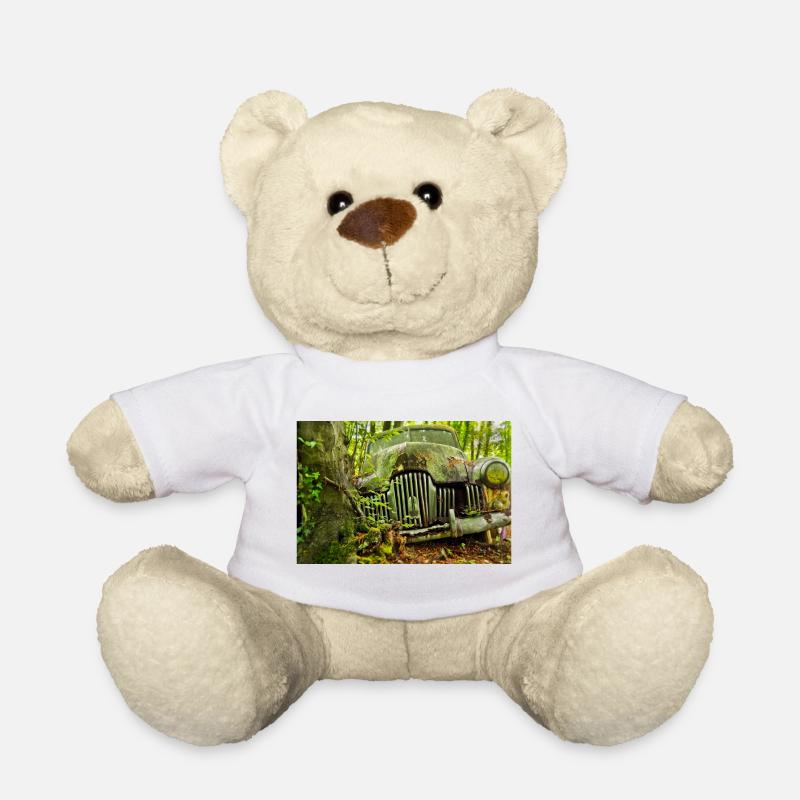 Décadence de la forêt : Vestige de voiture rouillée - Nounours - blanc