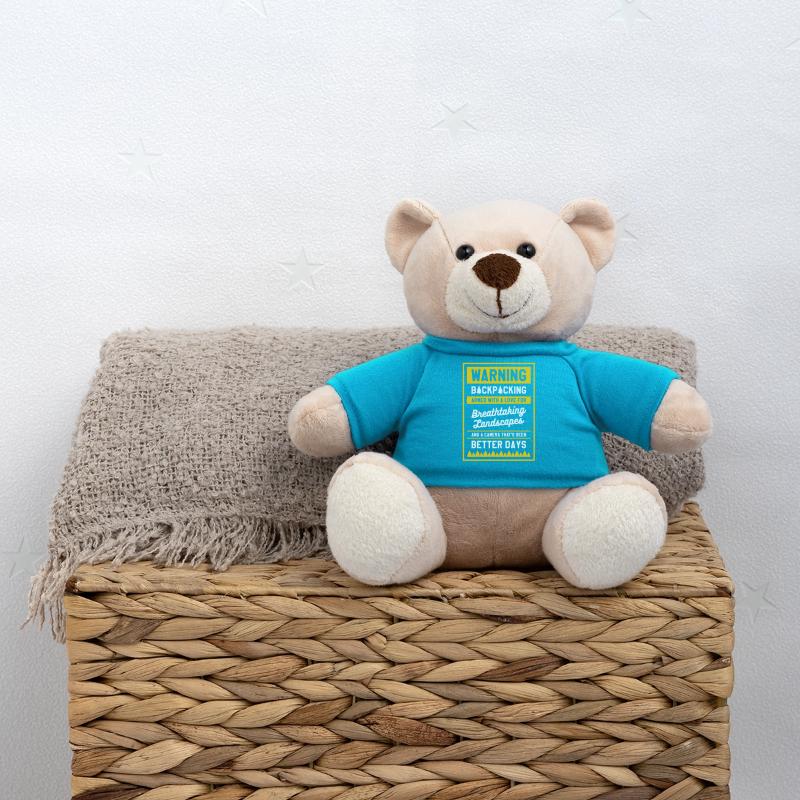 Warnung Backpacking bewaffnet mit einer Liebe zu Teddy