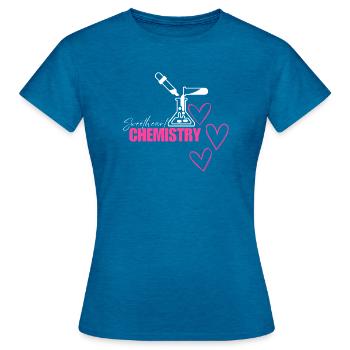 Sweetheart Chemistry Hearts - Women's T-Shirt - antique blue sapphire heather - Front - AI Model Female 172 dark (172cm)