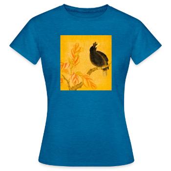 Schwarzer Singvogel auf gelben Blüten - Frauen T-Shirt - Antikblaues Saphir meliert - Vorne - AI Model Female 172 dark (172cm)