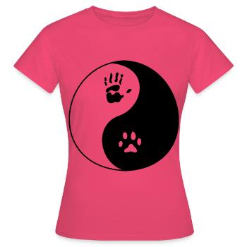 Dog Human Imprint - Women's T-Shirt - azalea - Front - AI Model Female 172 dark (172cm)