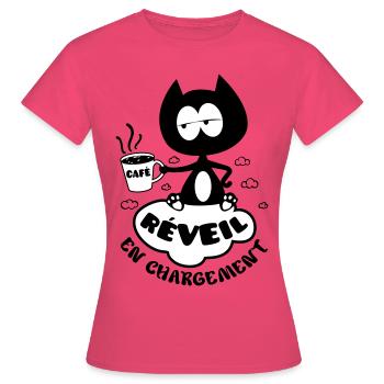 Chat avec café, réveil en chargement ! - T-shirt Femme - rose azalée - Devant - AI Model Female 172 dark (172cm)