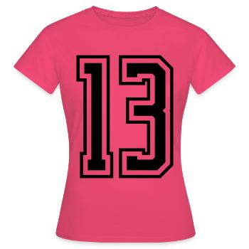 13 Numéro de numéro - T-shirt Femme - rose azalée - Devant - AI Model Female 172 dark (172cm)
