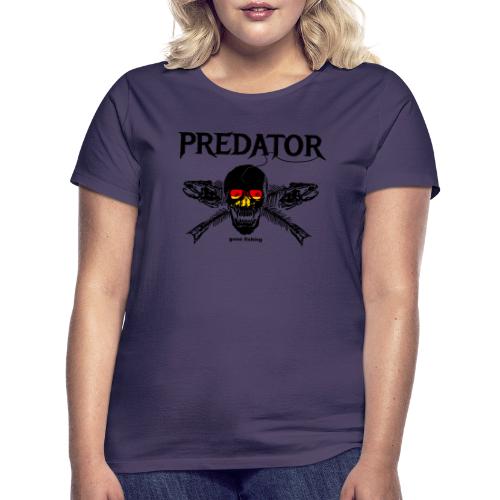 predator fishing / gone fishing - Frauen T-Shirt