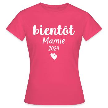 bientôt Mamie 2024 - T-shirt Femme - rose azalée - Devant - AI Model Female 172 dark (172cm)