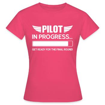 Pilot Pilot Flugzeug Geschenk - Frauen T-Shirt - Azalea - Vorne - AI Model Female 172 dark (172cm)