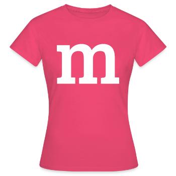 Lettre « m » blanche - T-shirt Femme - rose azalée - Devant - AI Model Female 172 dark (172cm)