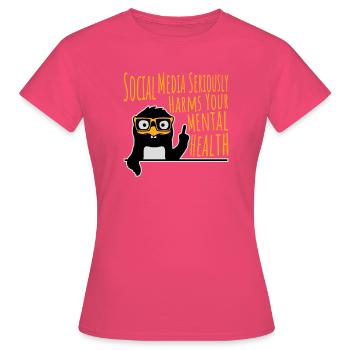Social Media Seriously Harms Mental Health Pinguin - Frauen T-Shirt - Azalea - Vorne - AI Model Female 172 dark (172cm)