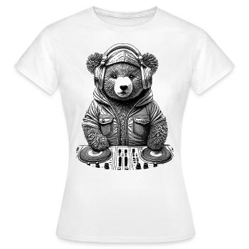 Teddybär an den Decks – Perfektes Shirt für Partys - Frauen T-Shirt - Weiß - Vorne - AI Model Female 172 dark (172cm)