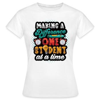 Faire la différence - T-shirt Femme - blanc - Devant - AI Model Female 172 dark (172cm)