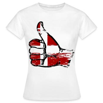 Dänemark Flagge Alles klar Symbol - Frauen T-Shirt - Weiß - Vorne - AI Model Female 172 dark (172cm)
