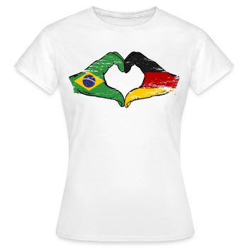 Brasilien Deutschland Flagge Hände Herzform used - Frauen T-Shirt - Weiß - Vorne - AI Model Female 172 dark (172cm)