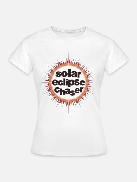 Solar eclipse chaser - Frauen T-Shirt - Weiß