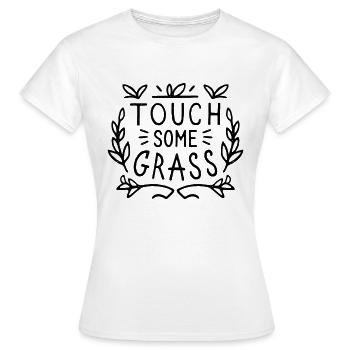Toucher l’herbe pour soulager le stress de la santé mentale - T-shirt Femme - blanc - Devant - AI Model Female 172 dark (172cm)