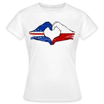 Drapeau du drapeau de la Pologne du Cap-Vert en forme de cœur utilisé - T-shirt Femme - blanc - Devant - AI Model Female 172 dark (172cm)