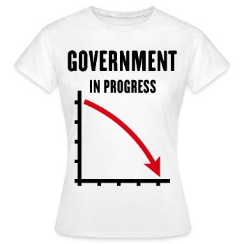 Gouvernement en cours (Politique gouvernementale / POS2C) - T-shirt Femme - blanc - Devant - AI Model Female 172 dark (172cm)
