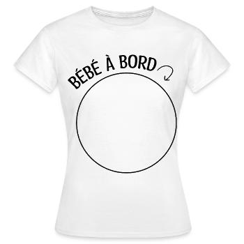 bébé à bord (pied) - T-shirt Femme - blanc - Devant - AI Model Female 172 dark (172cm)