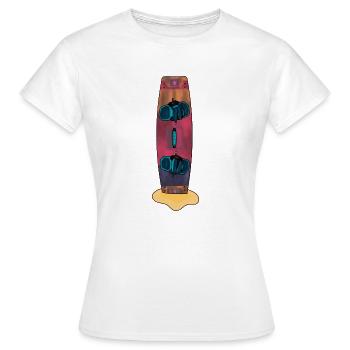 Kiteboard im Sand - Frauen T-Shirt - Weiß - Vorne - AI Model Female 172 dark (172cm)