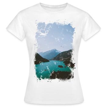lac alpin - T-shirt Femme - blanc - Devant - AI Model Female 172 dark (172cm)