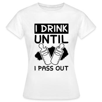 Baby baby bottle - Women's T-Shirt - white - Front - AI Model Female 172 dark (172cm)