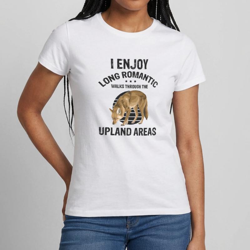 Conception de coyote pour les réacteurs de coyote T-shirt Femme