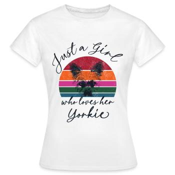 Just a Girl Who Loves Her Yorkie - coucher de soleil rétro - T-shirt Femme - blanc - Devant - AI Model Female 172 dark (172cm)