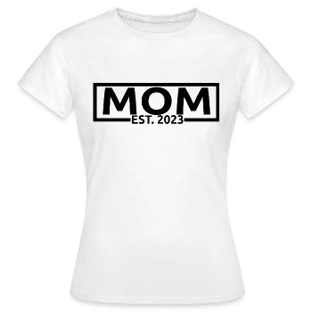 2023, Maman en devenir, Révélation de grossesse - T-shirt Femme - blanc - Devant - AI Model Female 172 dark (172cm)