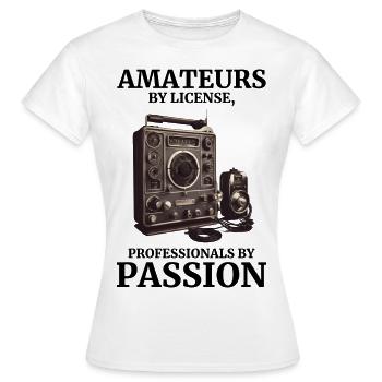 Amateurs amateurs passionnés de radio amateur vintage par licence - T-shirt Femme - blanc - Devant - AI Model Female 172 dark (172cm)