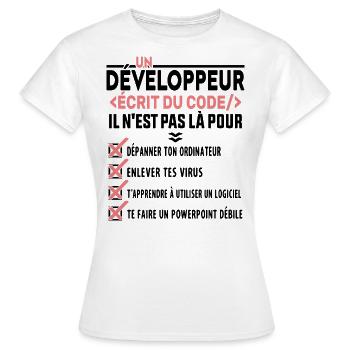 Un Développeur Écrit du Code Cadeau - T-shirt Femme - blanc - Devant - AI Model Female 172 dark (172cm)