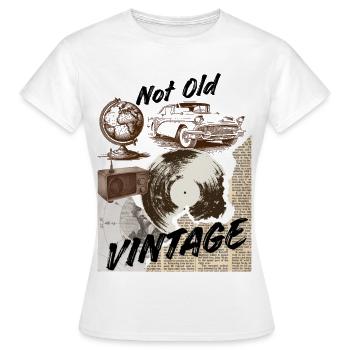 Vintage-Vinyl-Collage-Mashup - Frauen T-Shirt - Weiß - Vorne - AI Model Female 172 dark (172cm)
