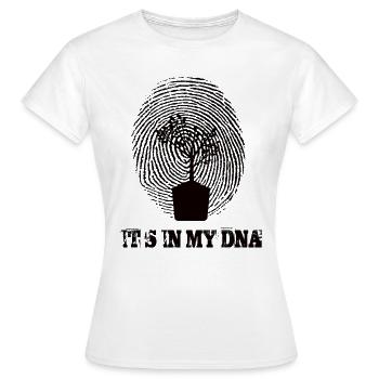 La protection de l’environnement est dans mon ADN - T-shirt Femme - blanc - Devant - AI Model Female 172 dark (172cm)