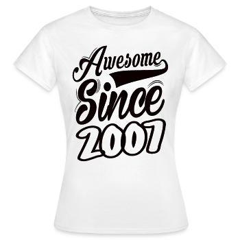 Awesome Since 2007 - Frauen T-Shirt - Weiß - Vorne - AI Model Female 172 dark (172cm)