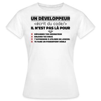 Un Développeur Écrit du Code Cadeau - T-shirt Femme - blanc - Devant - AI Model Female 172 dark (172cm)