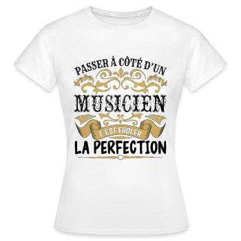 Musicien | le Meilleur cadeau Musicien - T-shirt Femme - blanc - Devant - AI Model Female 172 dark (172cm)