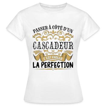 Cascadeur | le Meilleur cadeau Cascadeur - T-shirt Femme - blanc - Devant - AI Model Female 172 dark (172cm)