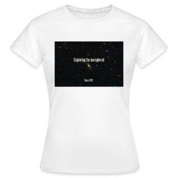 space - Frauen T-Shirt - Weiß - Vorne - AI Model Female 172 dark (172cm)