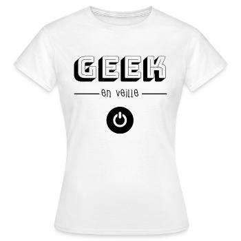 Geek en Veille - T-shirt Femme - blanc - Devant - AI Model Female 172 dark (172cm)