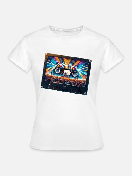 Vintage cassette with concert depiction - Women's T-Shirt - white
