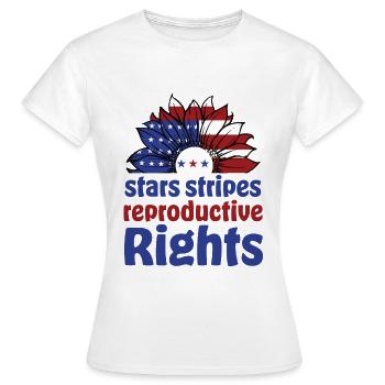 Stars Stripes Reproduktive Rechte Frauen 4. Juli - Frauen T-Shirt - Weiß - Vorne - AI Model Female 172 dark (172cm)