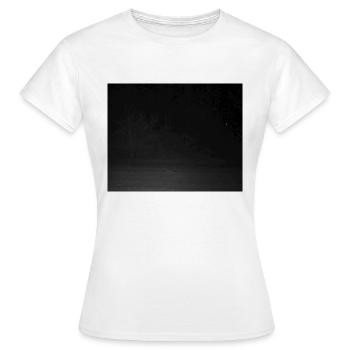 Gruselige Kreatur im Wald - Frauen T-Shirt - Weiß - Vorne - AI Model Female 172 dark (172cm)