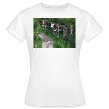 Champ de vaches - T-shirt Femme - blanc - Devant - AI Model Female 172 dark (172cm)