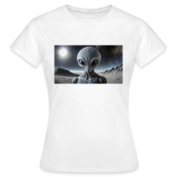 extraterrestre gris sur la surface de la lune – portrait - T-shirt Femme - blanc - Devant - AI Model Female 172 dark (172cm)