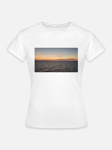 Sonnenuntergang Meer - Frauen T-Shirt - Weiß