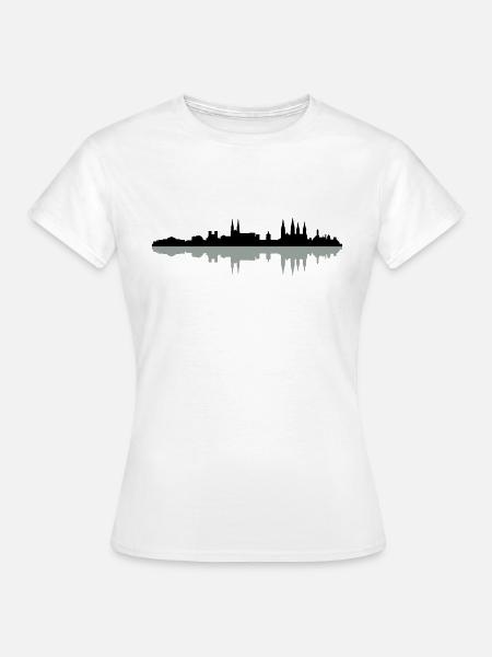 Skyline Bamberg - Frauen T-Shirt - Weiß