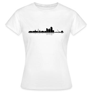 Skyline - Buenos Aires - Frauen T-Shirt - Weiß - Vorne - AI Model Female 172 dark (172cm)